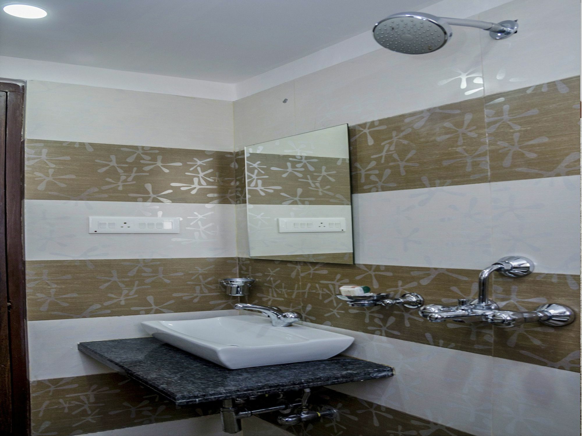 Super Hotel O New Town Near Axis Mall Formerly Spandan Inn Καλκούτα Εξωτερικό φωτογραφία